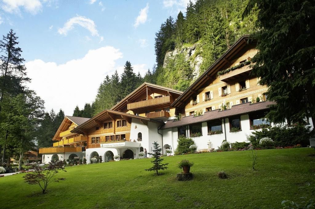 ../../holiday-hotels/?HolidayID=10&HotelID=15&HolidayName=Switzerland-Switzerland+%2D+Kandersteg+%2D+Crystal+Clear+Lakes+-&HotelName=Hotel+Doldenhorn">Hotel Doldenhorn